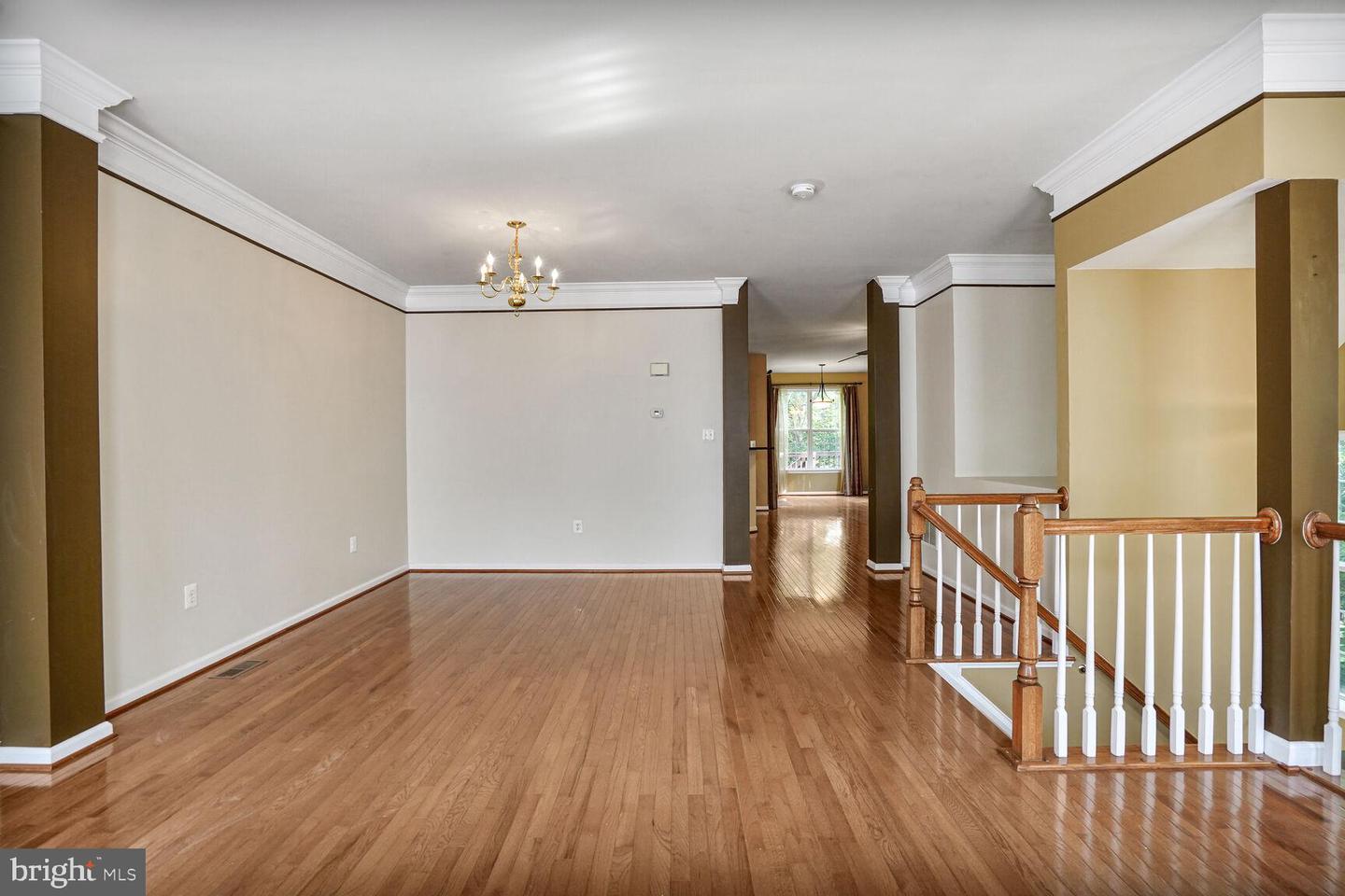 9798 CORBETT PL, MANASSAS PARK, Virginia 20111, 3 Bedrooms Bedrooms, ,3 BathroomsBathrooms,Residential,For sale,9798 CORBETT PL,VAMP2003196 MLS # VAMP2003196