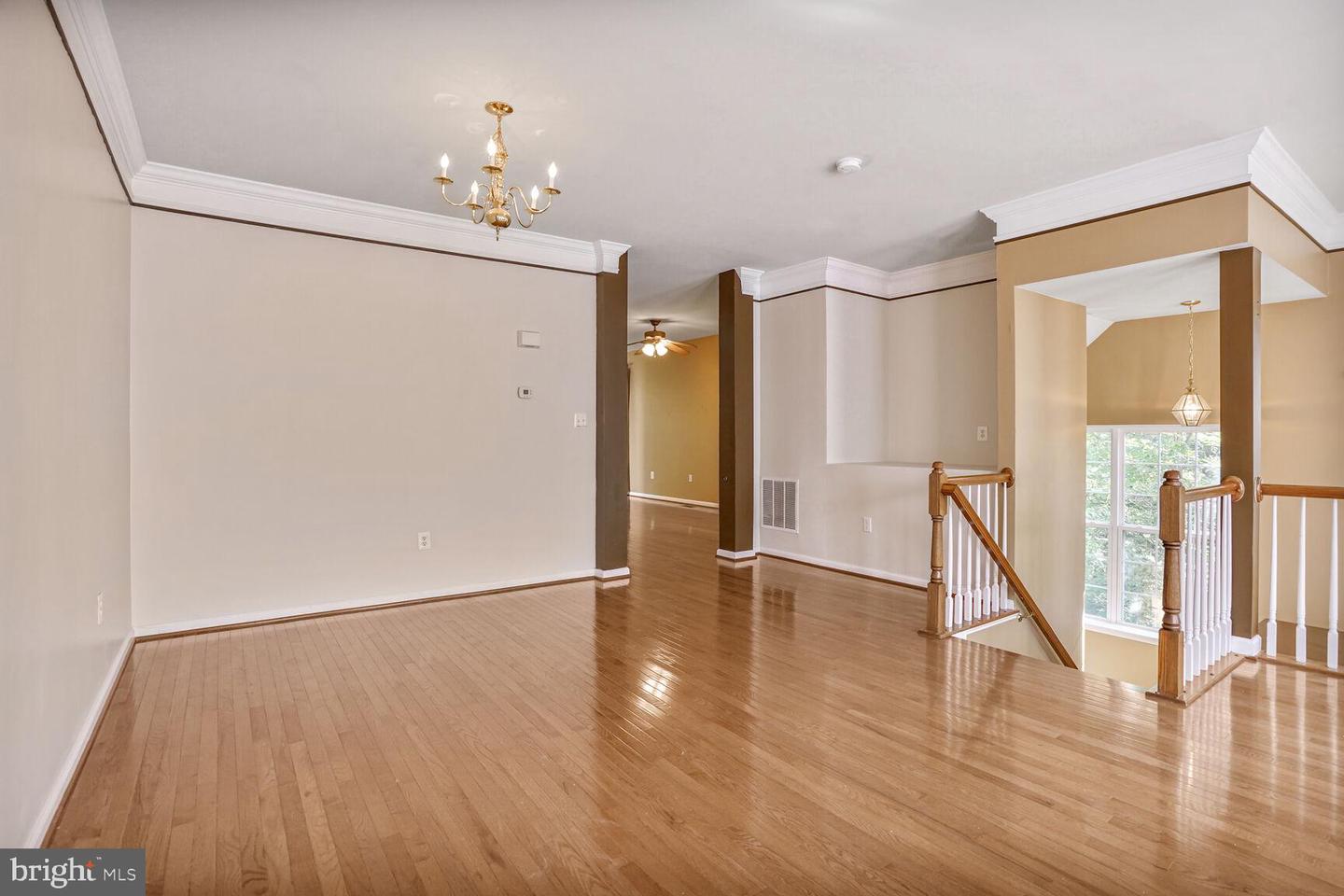 9798 CORBETT PL, MANASSAS PARK, Virginia 20111, 3 Bedrooms Bedrooms, ,3 BathroomsBathrooms,Residential,For sale,9798 CORBETT PL,VAMP2003196 MLS # VAMP2003196