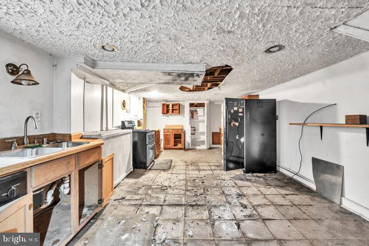 1444 T ST SE, WASHINGTON, District Of Columbia 20020, 2 Bedrooms Bedrooms, ,1 BathroomBathrooms,Residential,For sale,1444 T ST SE,DCDC2212888 MLS # DCDC2212888