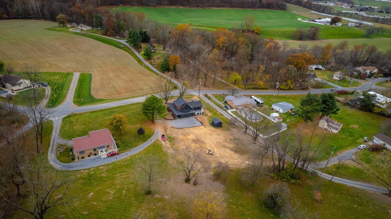 3332 HILL GAP RD, BRIDGEWATER, Virginia 22812, 4 Bedrooms Bedrooms, ,3 BathroomsBathrooms,Residential,3332 HILL GAP RD,658694 MLS # 658694