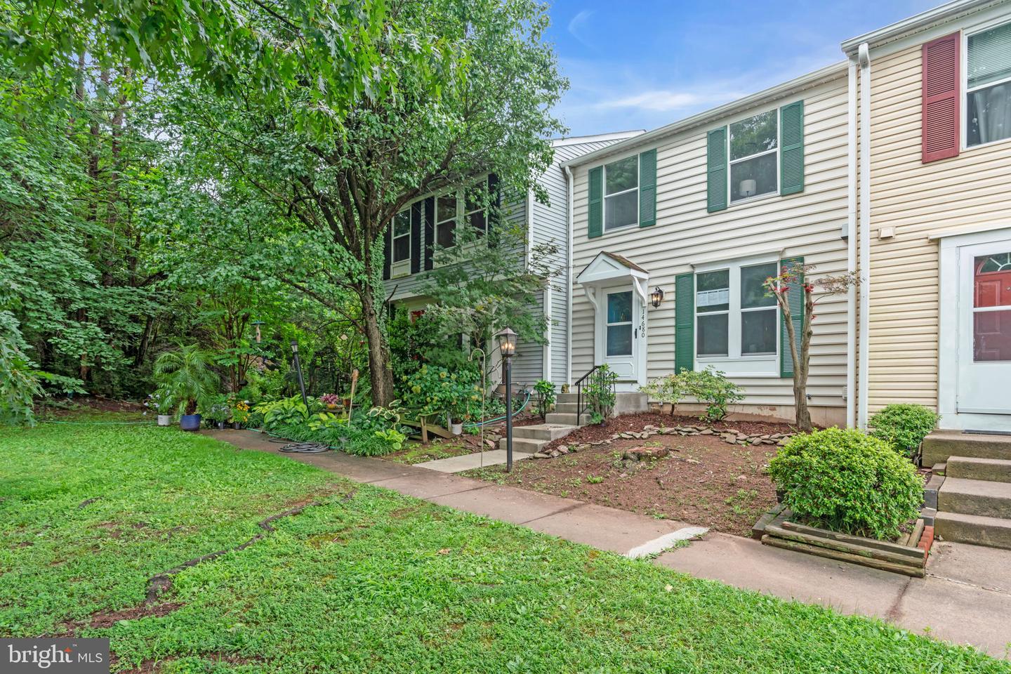 14680 STONE CROSSING CT, CENTREVILLE, Virginia 20120, 3 Bedrooms Bedrooms, 3 Rooms Rooms,3 BathroomsBathrooms,Residential,For sale,14680 STONE CROSSING CT,VAFX2244070 MLS # VAFX2244070