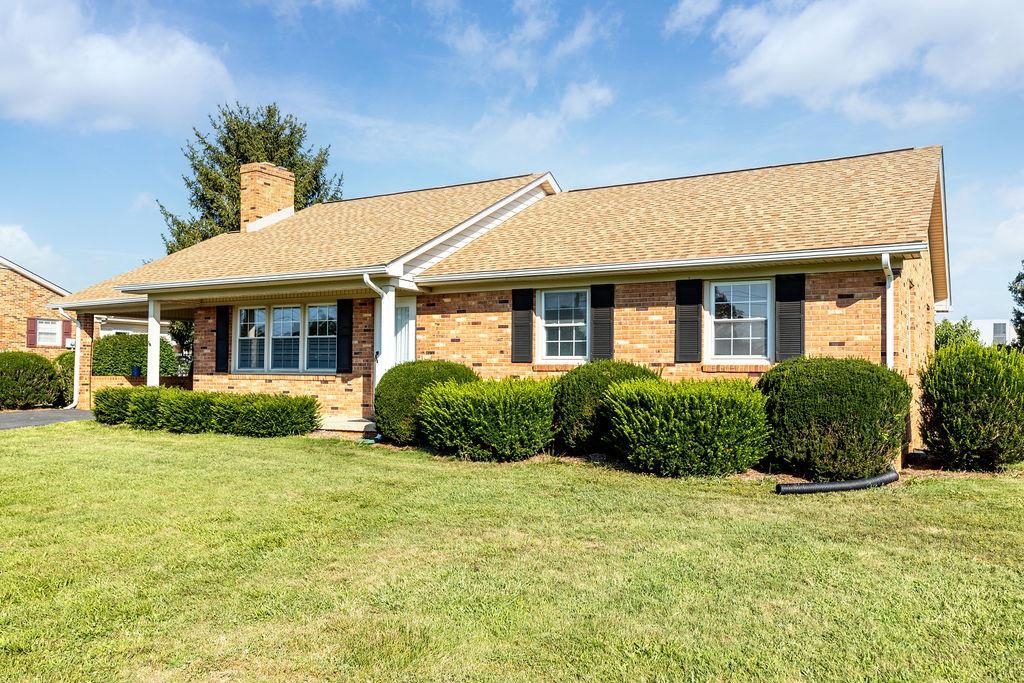 197 TINKLING SPRING RD, FISHERSVILLE, Virginia 22939, 4 Bedrooms Bedrooms, ,2 BathroomsBathrooms,Residential,Clatterbaugh,197 TINKLING SPRING RD,667287 MLS # 667287