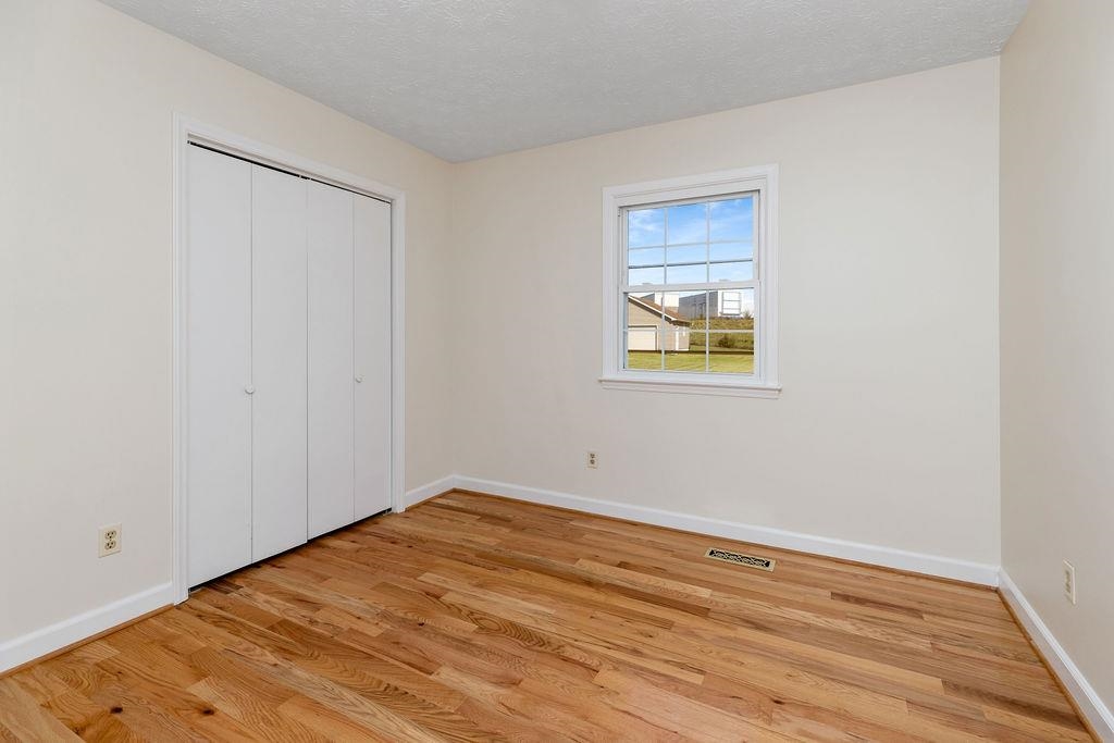 197 TINKLING SPRING RD, FISHERSVILLE, Virginia 22939, 4 Bedrooms Bedrooms, ,2 BathroomsBathrooms,Residential,Clatterbaugh,197 TINKLING SPRING RD,667287 MLS # 667287