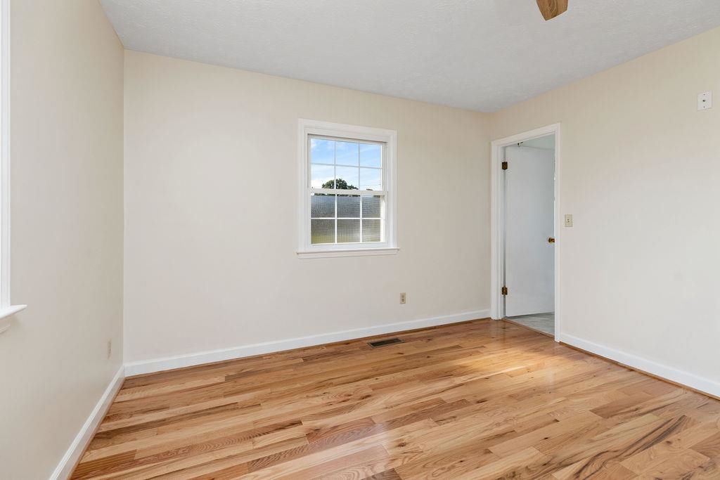 197 TINKLING SPRING RD, FISHERSVILLE, Virginia 22939, 4 Bedrooms Bedrooms, ,2 BathroomsBathrooms,Residential,Clatterbaugh,197 TINKLING SPRING RD,667287 MLS # 667287