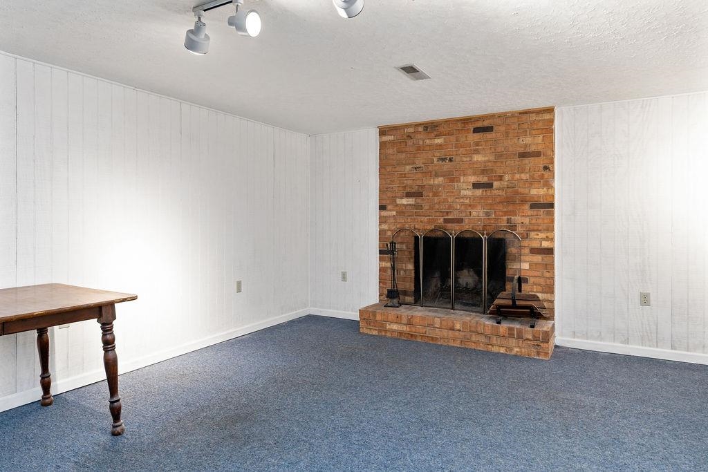 197 TINKLING SPRING RD, FISHERSVILLE, Virginia 22939, 4 Bedrooms Bedrooms, ,2 BathroomsBathrooms,Residential,Clatterbaugh,197 TINKLING SPRING RD,667287 MLS # 667287