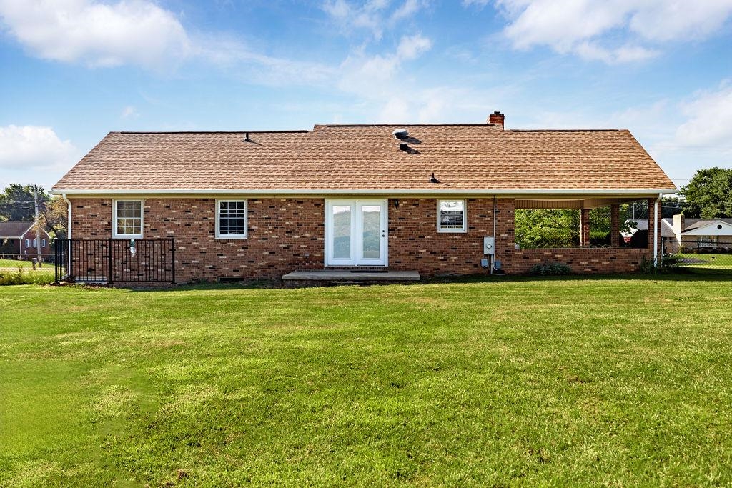 197 TINKLING SPRING RD, FISHERSVILLE, Virginia 22939, 4 Bedrooms Bedrooms, ,2 BathroomsBathrooms,Residential,Clatterbaugh,197 TINKLING SPRING RD,667287 MLS # 667287