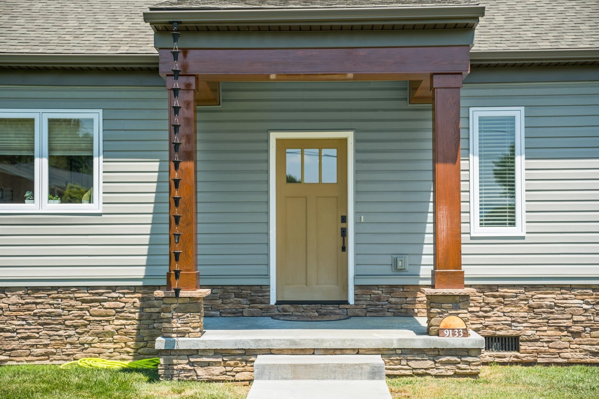 9133 MCGAHEYSVILLE RD, MCGAHEYSVILLE, Virginia 22840, 4 Bedrooms Bedrooms, ,3 BathroomsBathrooms,Residential,9133 MCGAHEYSVILLE RD,667289 MLS # 667289