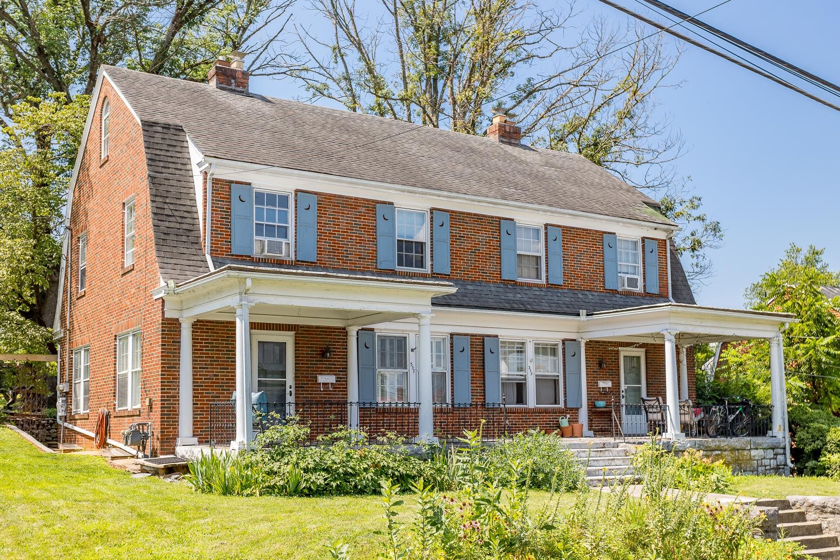 355-357 FRANKLIN ST, HARRISONBURG, Virginia 22801, 6 Bedrooms Bedrooms, ,2 BathroomsBathrooms,Residential,355-357 FRANKLIN ST,667291 MLS # 667291