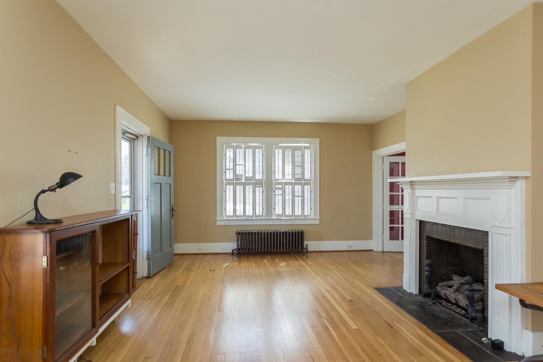355-357 FRANKLIN ST, HARRISONBURG, Virginia 22801, 6 Bedrooms Bedrooms, ,2 BathroomsBathrooms,Residential,355-357 FRANKLIN ST,667291 MLS # 667291