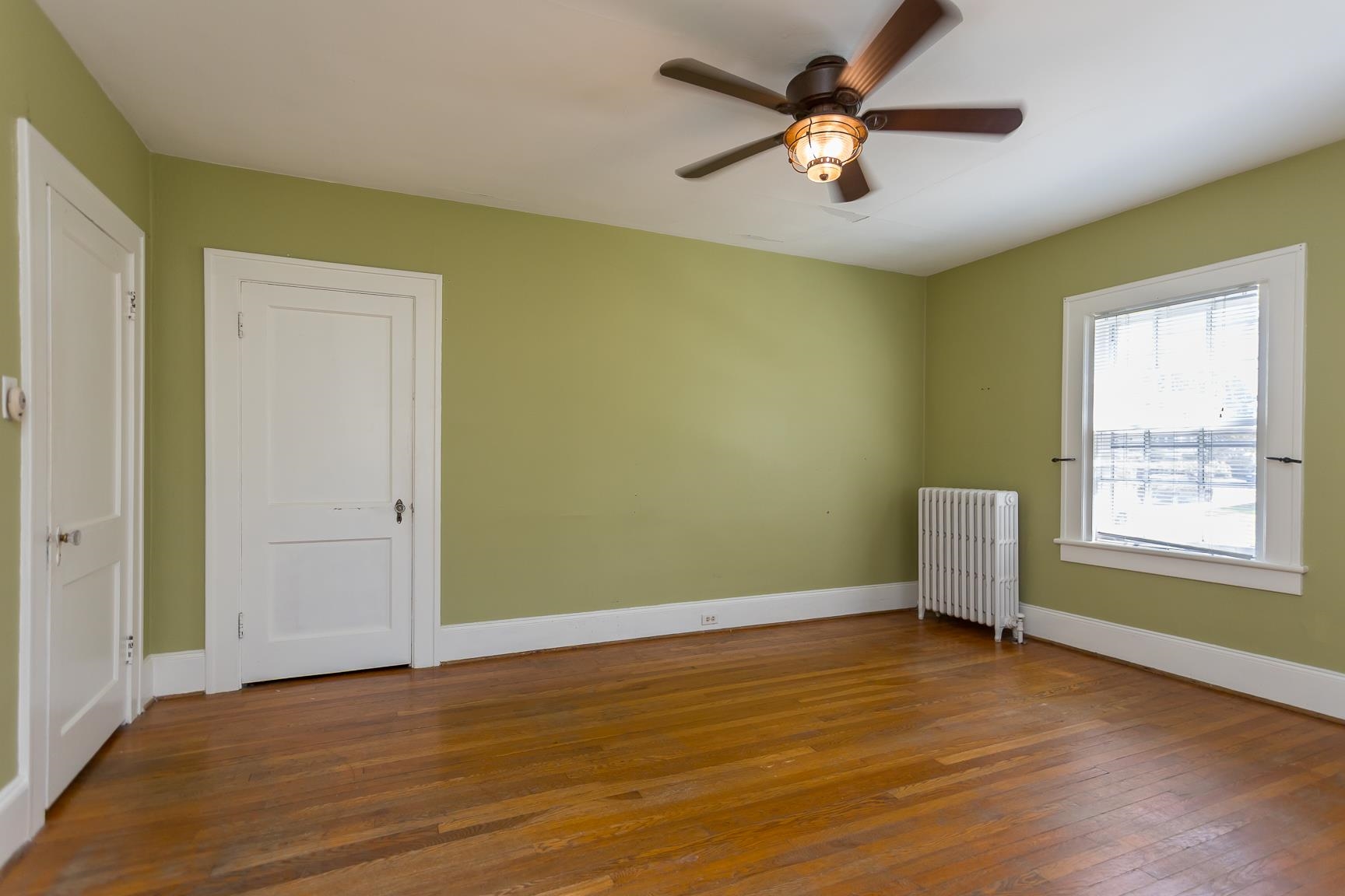 355-357 FRANKLIN ST, HARRISONBURG, Virginia 22801, 6 Bedrooms Bedrooms, ,2 BathroomsBathrooms,Residential,355-357 FRANKLIN ST,667291 MLS # 667291