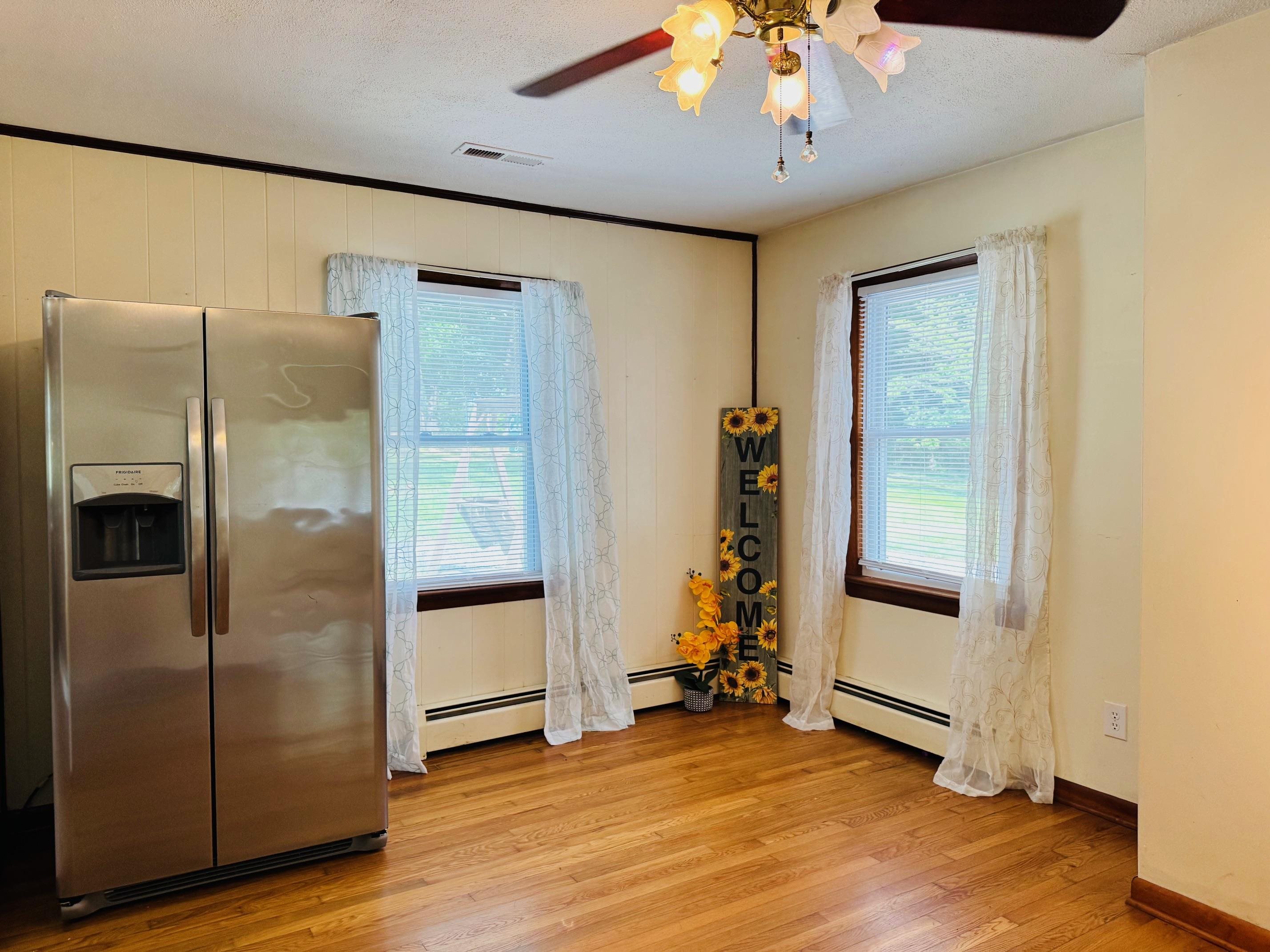 58 OLD HERMITAGE RD, WAYNESBORO, Virginia 22980, 3 Bedrooms Bedrooms, ,1 BathroomBathrooms,Residential,58 OLD HERMITAGE RD,667296 MLS # 667296