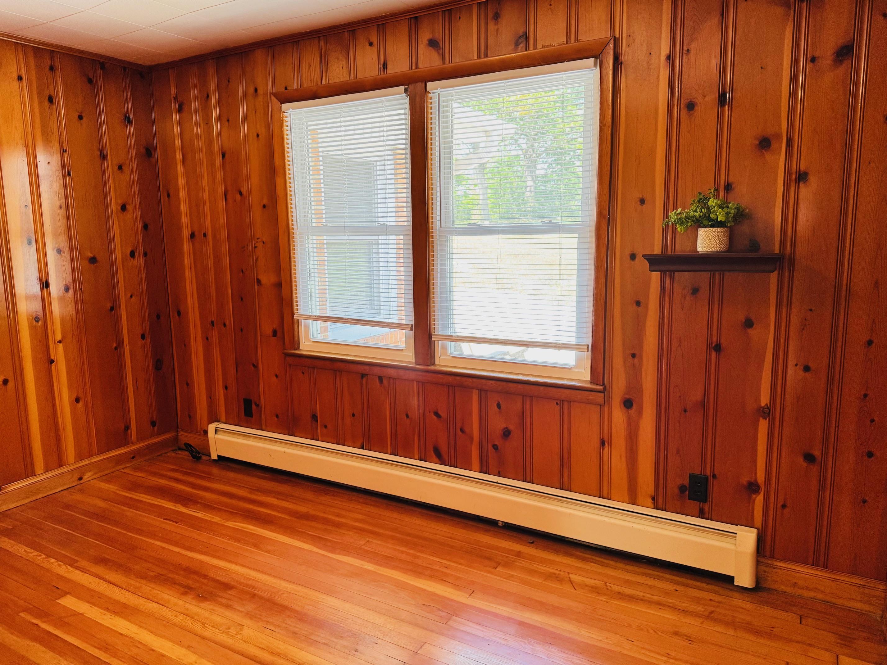 58 OLD HERMITAGE RD, WAYNESBORO, Virginia 22980, 3 Bedrooms Bedrooms, ,1 BathroomBathrooms,Residential,58 OLD HERMITAGE RD,667296 MLS # 667296