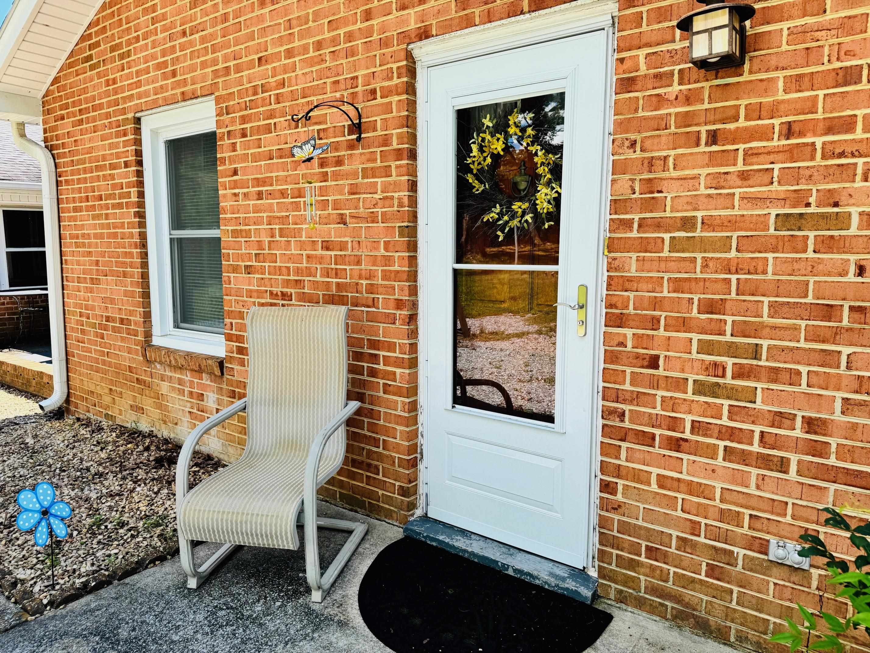 58 OLD HERMITAGE RD, WAYNESBORO, Virginia 22980, 3 Bedrooms Bedrooms, ,1 BathroomBathrooms,Residential,58 OLD HERMITAGE RD,667296 MLS # 667296