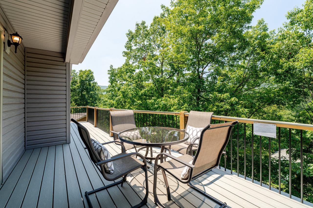 4070 PALMER RD, MCGAHEYSVILLE, Virginia 22840, 6 Bedrooms Bedrooms, ,4 BathroomsBathrooms,Residential,4070 PALMER RD,667302 MLS # 667302