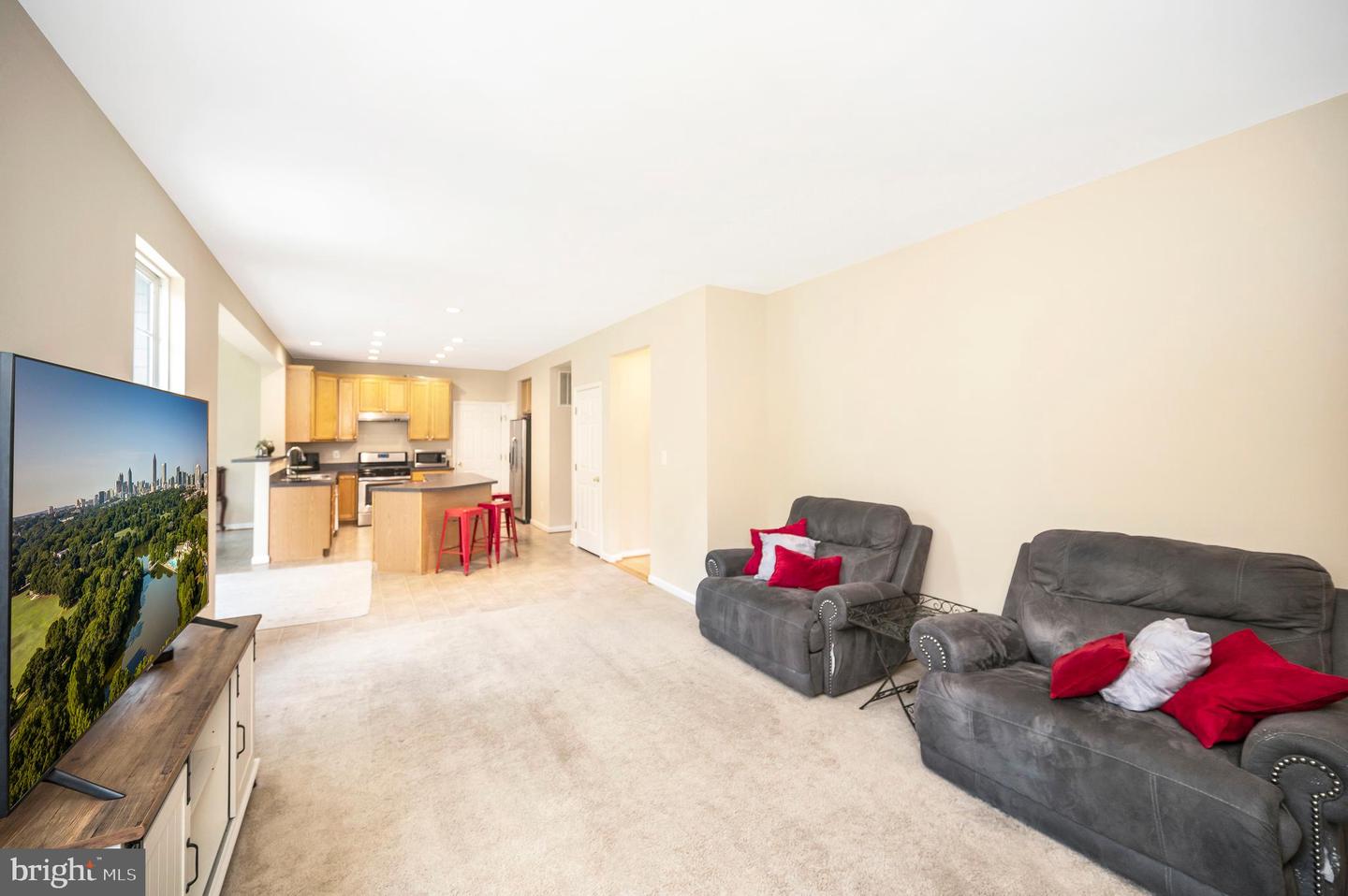 17698 AVENEL LN, DUMFRIES, Virginia 22026, 5 Bedrooms Bedrooms, ,3 BathroomsBathrooms,Residential,For sale,17698 AVENEL LN,VAPW2098352 MLS # VAPW2098352