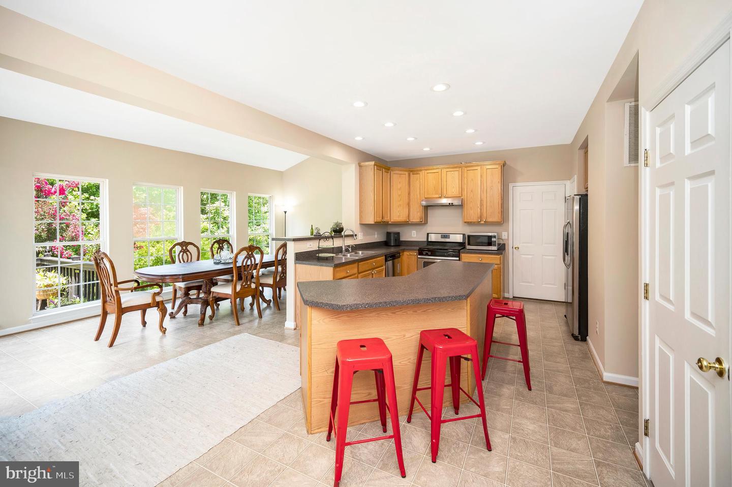 17698 AVENEL LN, DUMFRIES, Virginia 22026, 5 Bedrooms Bedrooms, ,3 BathroomsBathrooms,Residential,For sale,17698 AVENEL LN,VAPW2098352 MLS # VAPW2098352
