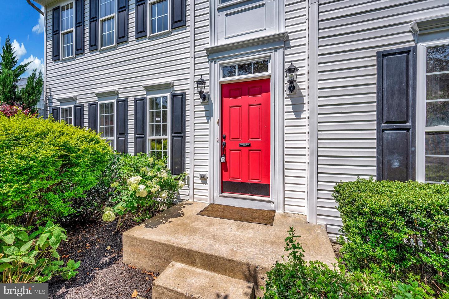17698 AVENEL LN, DUMFRIES, Virginia 22026, 5 Bedrooms Bedrooms, ,3 BathroomsBathrooms,Residential,For sale,17698 AVENEL LN,VAPW2098352 MLS # VAPW2098352