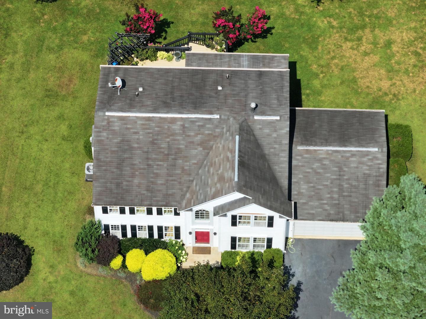 17698 AVENEL LN, DUMFRIES, Virginia 22026, 5 Bedrooms Bedrooms, ,3 BathroomsBathrooms,Residential,For sale,17698 AVENEL LN,VAPW2098352 MLS # VAPW2098352