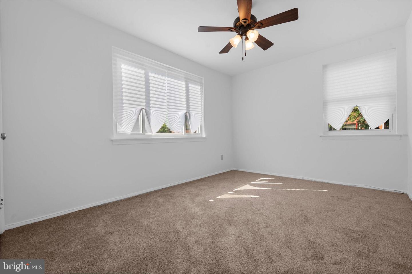 227 HAWAII AVE NE, WASHINGTON, District Of Columbia 20011, 3 Bedrooms Bedrooms, ,2 BathroomsBathrooms,Residential,For sale,227 HAWAII AVE NE,DCDC2208556 MLS # DCDC2208556