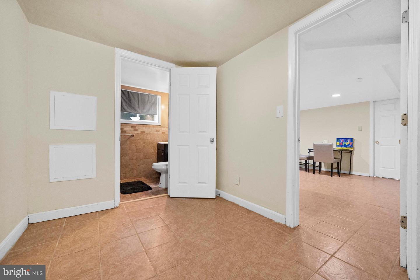 227 HAWAII AVE NE, WASHINGTON, District Of Columbia 20011, 3 Bedrooms Bedrooms, ,2 BathroomsBathrooms,Residential,For sale,227 HAWAII AVE NE,DCDC2208556 MLS # DCDC2208556