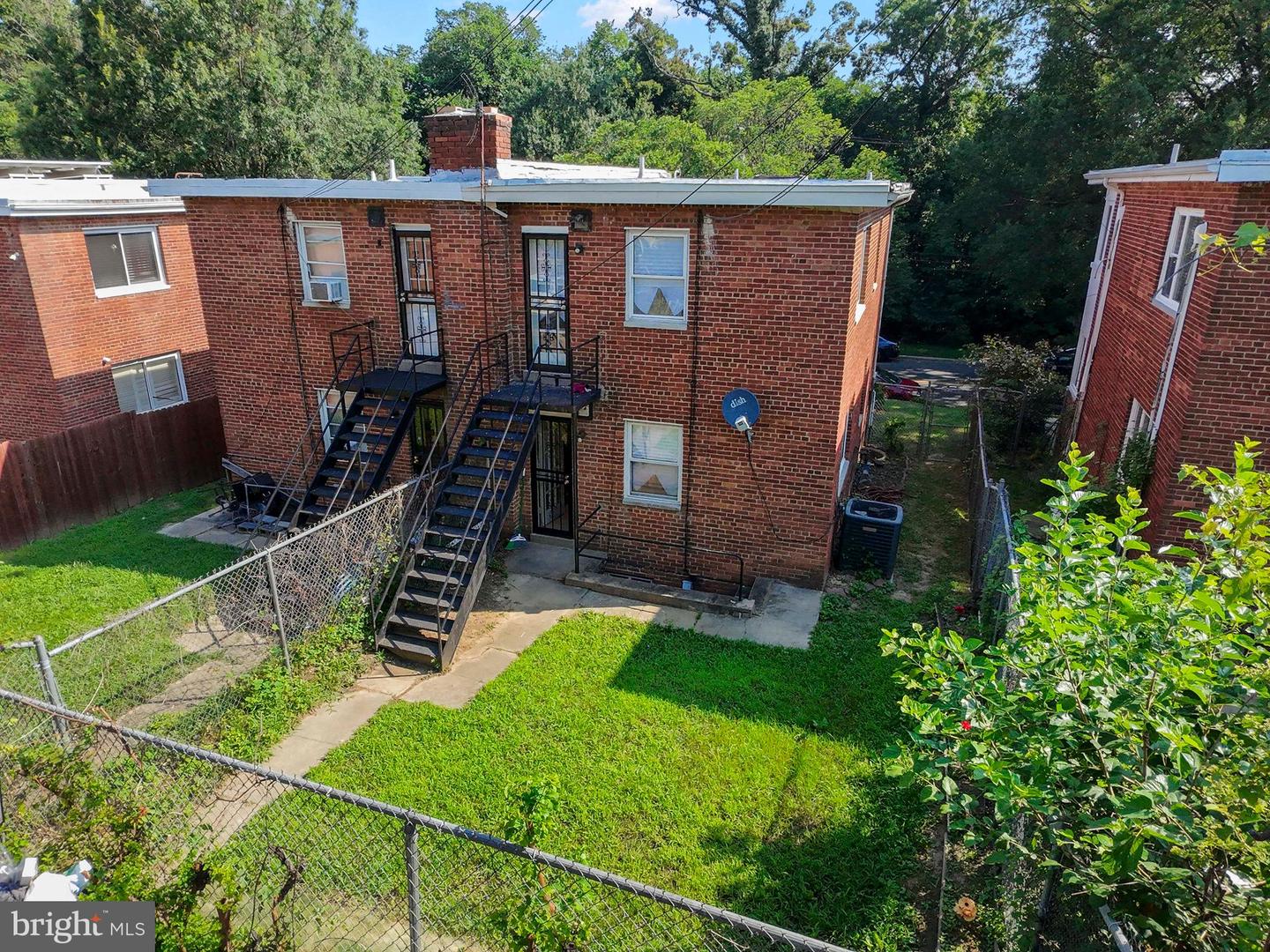 227 HAWAII AVE NE, WASHINGTON, District Of Columbia 20011, 3 Bedrooms Bedrooms, ,2 BathroomsBathrooms,Residential,For sale,227 HAWAII AVE NE,DCDC2208556 MLS # DCDC2208556