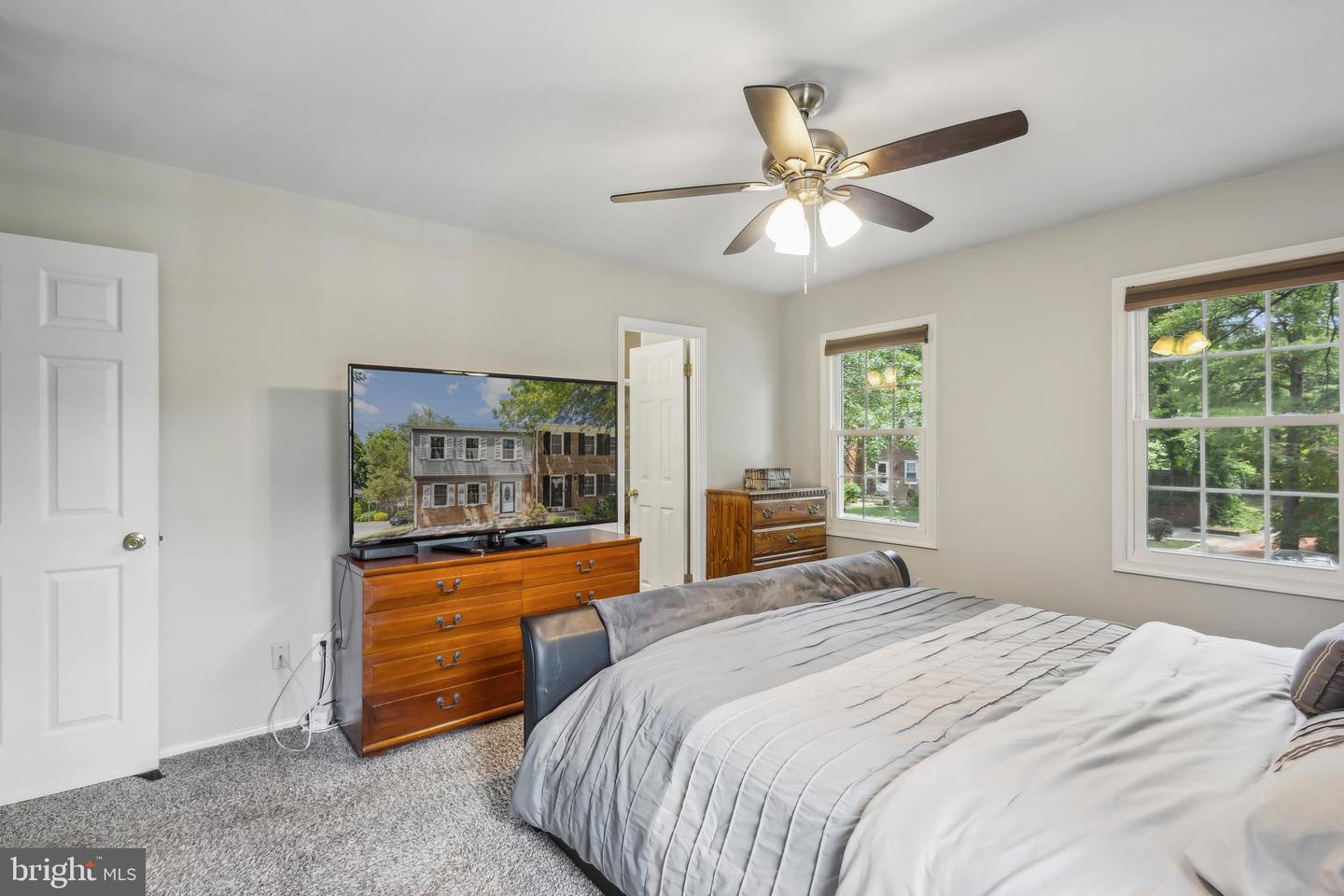 8456 KITCHENER DR, SPRINGFIELD, Virginia 22153, 4 Bedrooms Bedrooms, ,3 BathroomsBathrooms,Residential,For sale,8456 KITCHENER DR,VAFX2254352 MLS # VAFX2254352