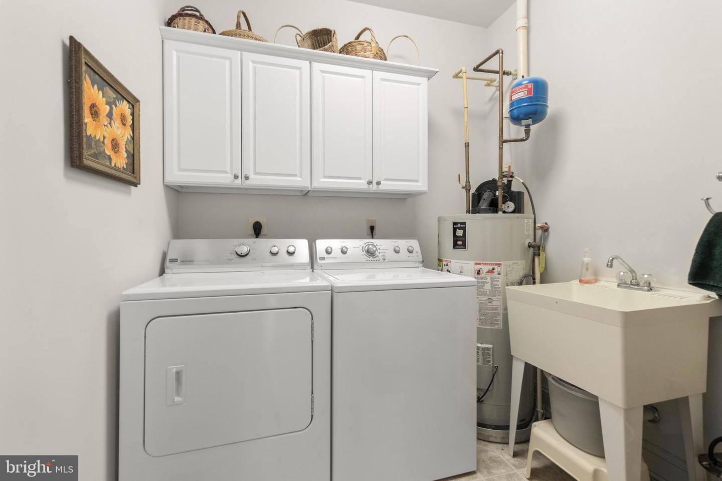 143 HARVEST RIDGE DR, WINCHESTER, Virginia 22601, 3 Bedrooms Bedrooms, ,2 BathroomsBathrooms,Residential,For sale,143 HARVEST RIDGE DR,VAFV2035410 MLS # VAFV2035410