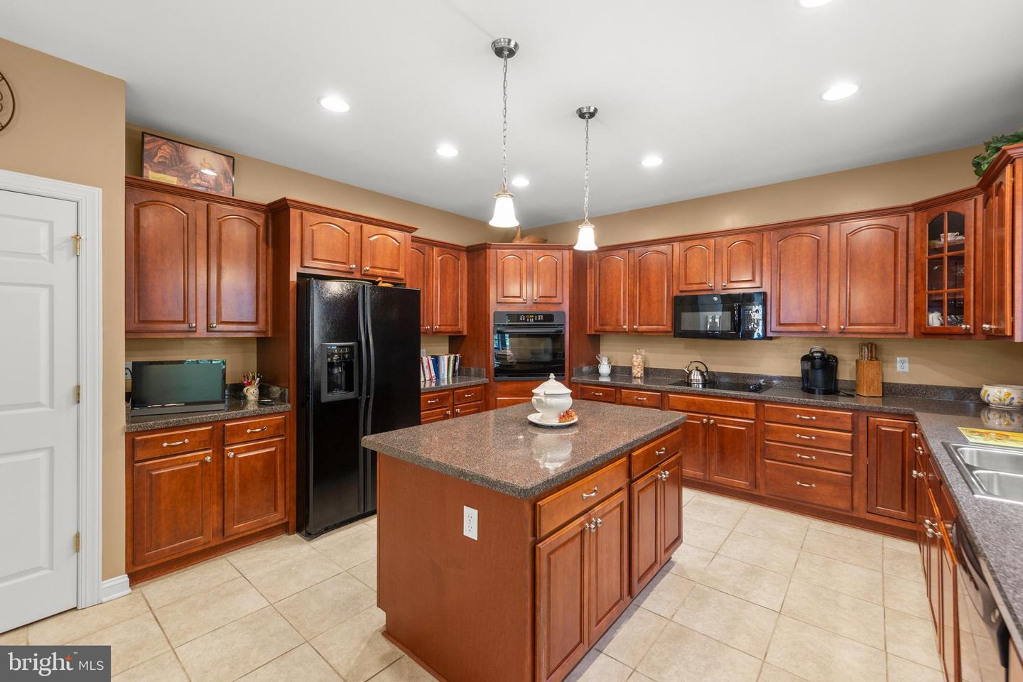 143 HARVEST RIDGE DR, WINCHESTER, Virginia 22601, 3 Bedrooms Bedrooms, ,2 BathroomsBathrooms,Residential,For sale,143 HARVEST RIDGE DR,VAFV2035410 MLS # VAFV2035410