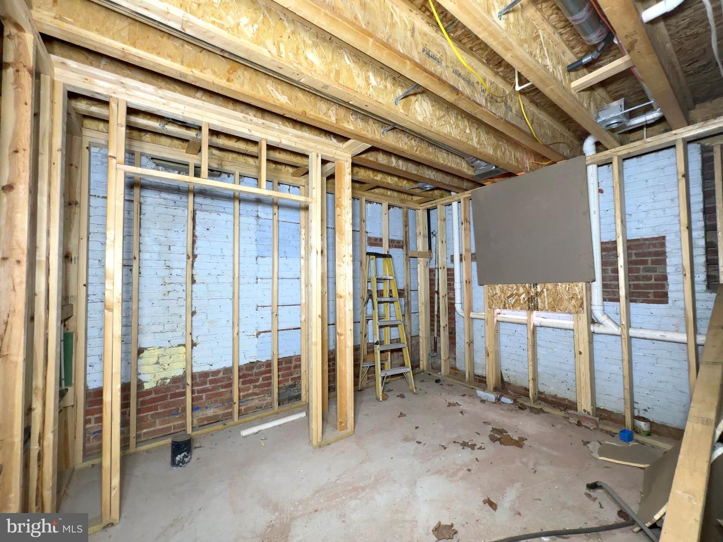 1261 KEARNY ST NE, WASHINGTON, District Of Columbia 20017, 6 Bedrooms Bedrooms, 17 Rooms Rooms,5 BathroomsBathrooms,Residential,For sale,1261 KEARNY ST NE,DCDC2211210 MLS # DCDC2211210