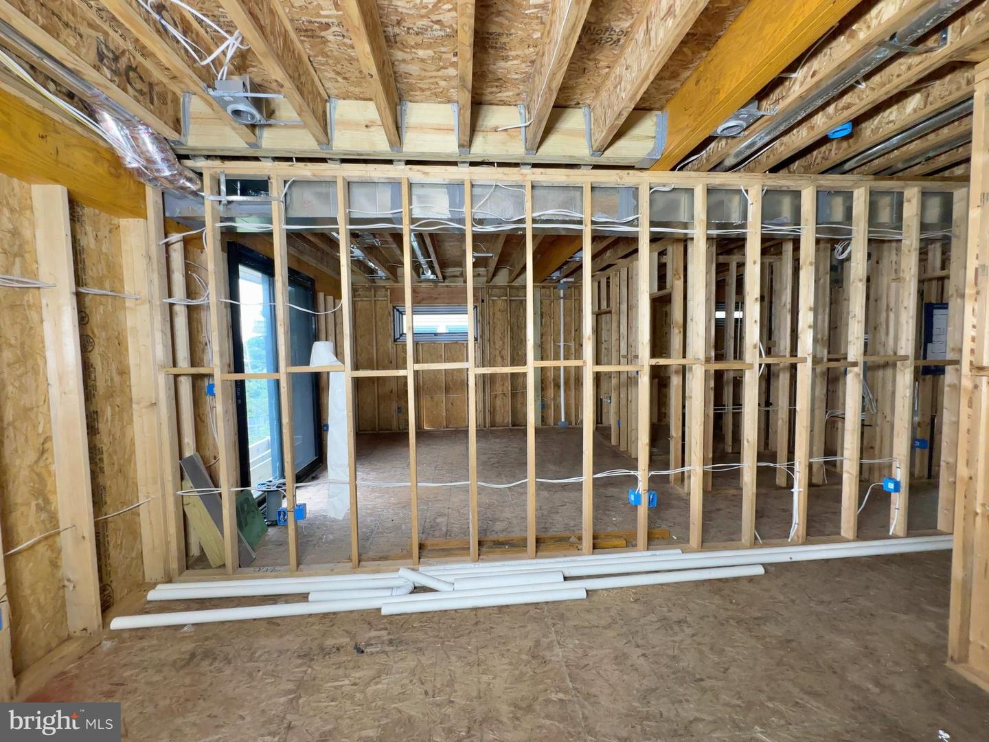 1261 KEARNY ST NE, WASHINGTON, District Of Columbia 20017, 6 Bedrooms Bedrooms, 17 Rooms Rooms,5 BathroomsBathrooms,Residential,For sale,1261 KEARNY ST NE,DCDC2211210 MLS # DCDC2211210