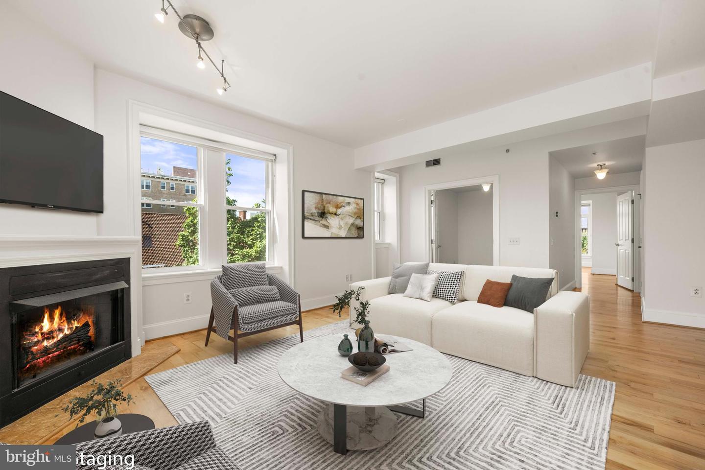 1750 16TH ST NW #52, WASHINGTON, District Of Columbia 20009, 2 Bedrooms Bedrooms, ,2 BathroomsBathrooms,Residential,For sale,1750 16TH ST NW #52,DCDC2211330 MLS # DCDC2211330