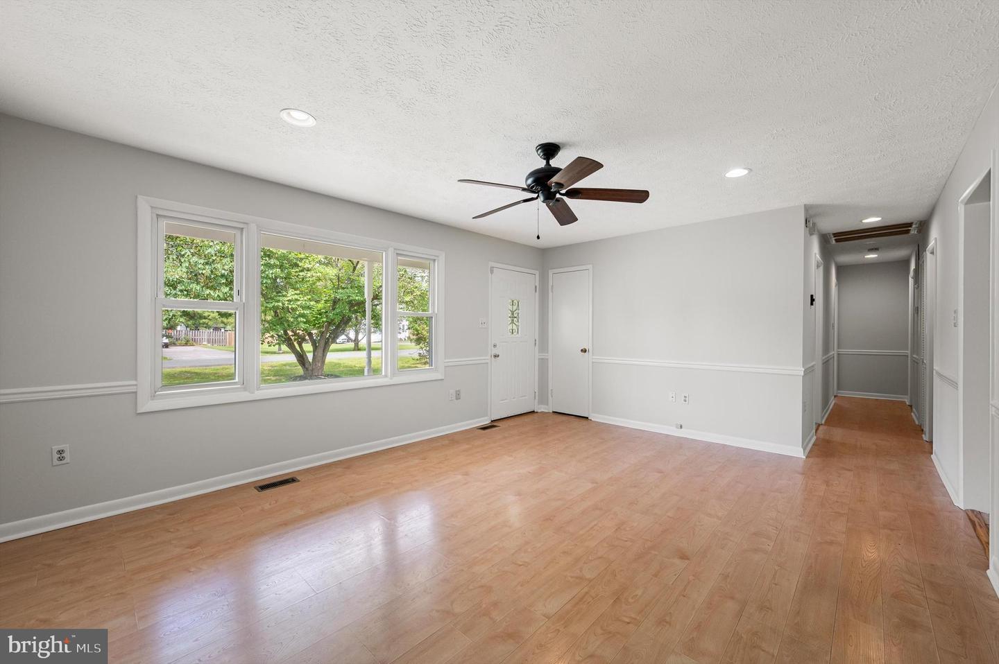 208 WYTHE AVE, STEPHENS CITY, Virginia 22655, 3 Bedrooms Bedrooms, ,2 BathroomsBathrooms,Residential,For sale,208 WYTHE AVE,VAFV2035656 MLS # VAFV2035656