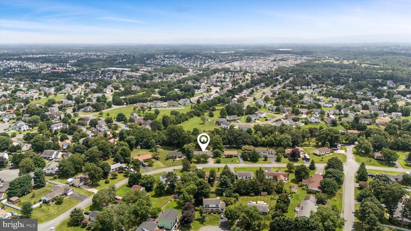 208 WYTHE AVE, STEPHENS CITY, Virginia 22655, 3 Bedrooms Bedrooms, ,2 BathroomsBathrooms,Residential,For sale,208 WYTHE AVE,VAFV2035656 MLS # VAFV2035656