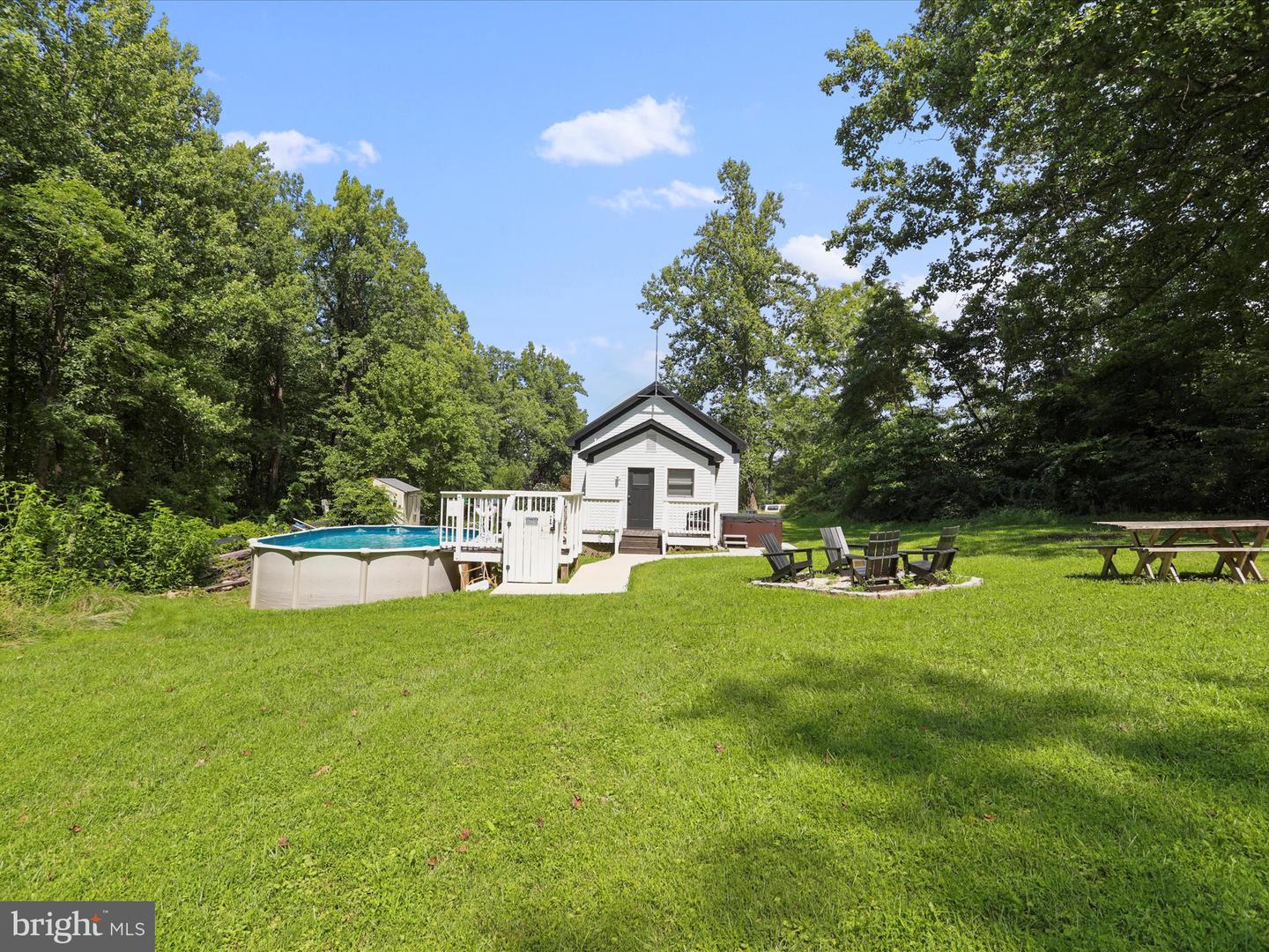 3692 CHERRY HILL RD, LINDEN, Virginia 22642, 2 Bedrooms Bedrooms, ,1 BathroomBathrooms,Residential,For sale,3692 CHERRY HILL RD,VAFQ2017626 MLS # VAFQ2017626