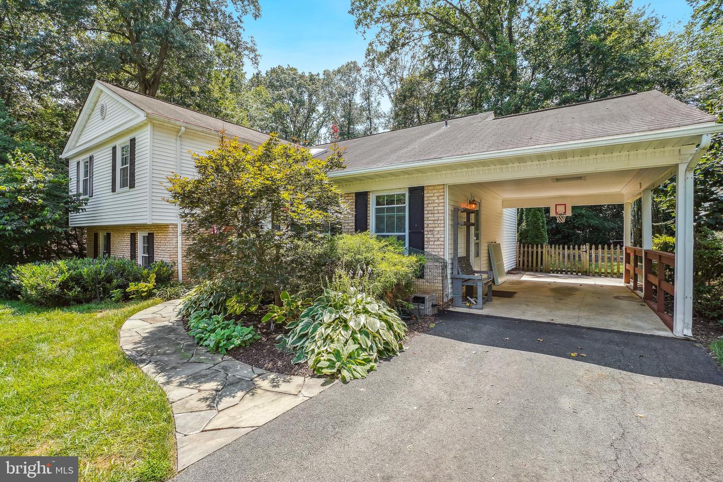 5420 RUMSEY PL, FAIRFAX, Virginia 22032, 4 Bedrooms Bedrooms, ,2 BathroomsBathrooms,Residential,For sale,5420 RUMSEY PL,VAFX2257948 MLS # VAFX2257948