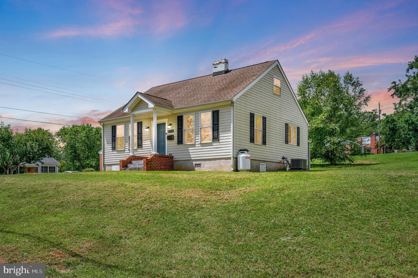 345 MIMOSA LN, ORANGE, Virginia 22960, 2 Bedrooms Bedrooms, ,1 BathroomBathrooms,Residential,For sale,345 MIMOSA LN,VAOR2010322 MLS # VAOR2010322