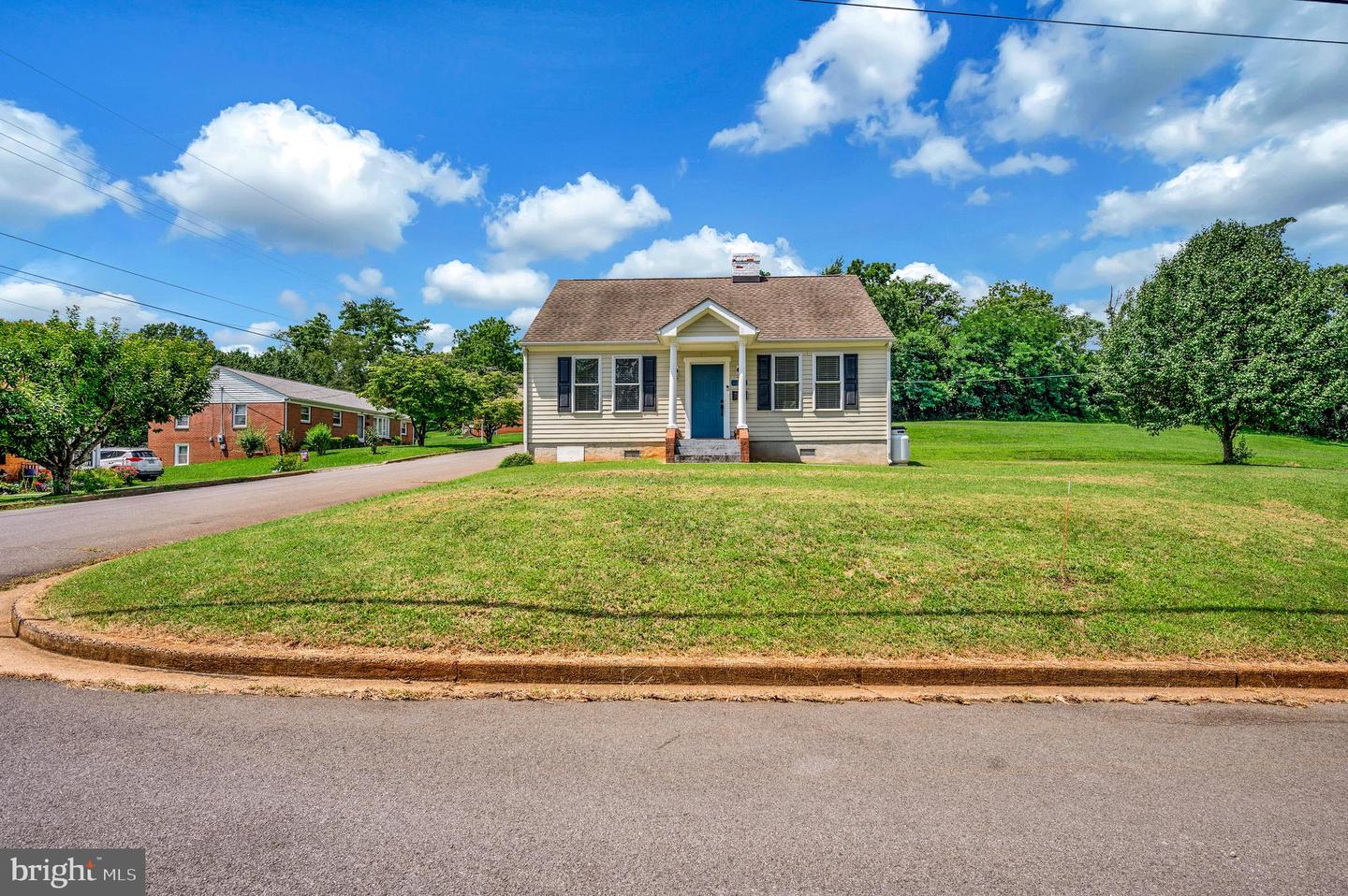 345 MIMOSA LN, ORANGE, Virginia 22960, 2 Bedrooms Bedrooms, ,1 BathroomBathrooms,Residential,For sale,345 MIMOSA LN,VAOR2010322 MLS # VAOR2010322