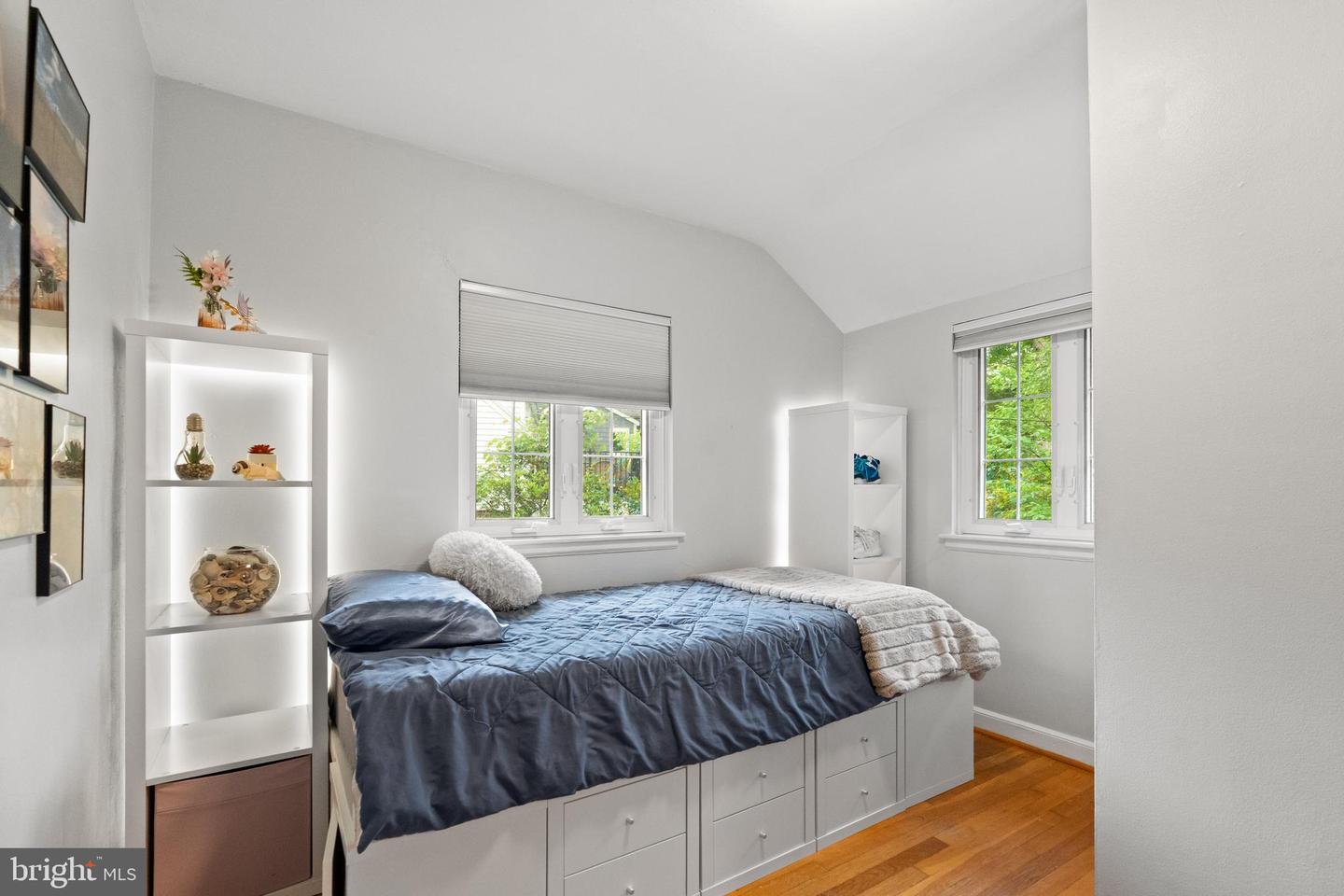 3210 OLD DOMINION BLVD, ALEXANDRIA, Virginia 22305, 3 Bedrooms Bedrooms, ,2 BathroomsBathrooms,Residential,For sale,3210 OLD DOMINION BLVD,VAAX2047952 MLS # VAAX2047952