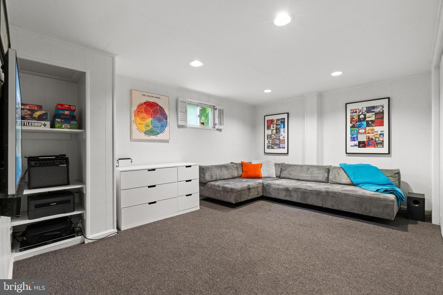 3210 OLD DOMINION BLVD, ALEXANDRIA, Virginia 22305, 3 Bedrooms Bedrooms, ,2 BathroomsBathrooms,Residential,For sale,3210 OLD DOMINION BLVD,VAAX2047952 MLS # VAAX2047952