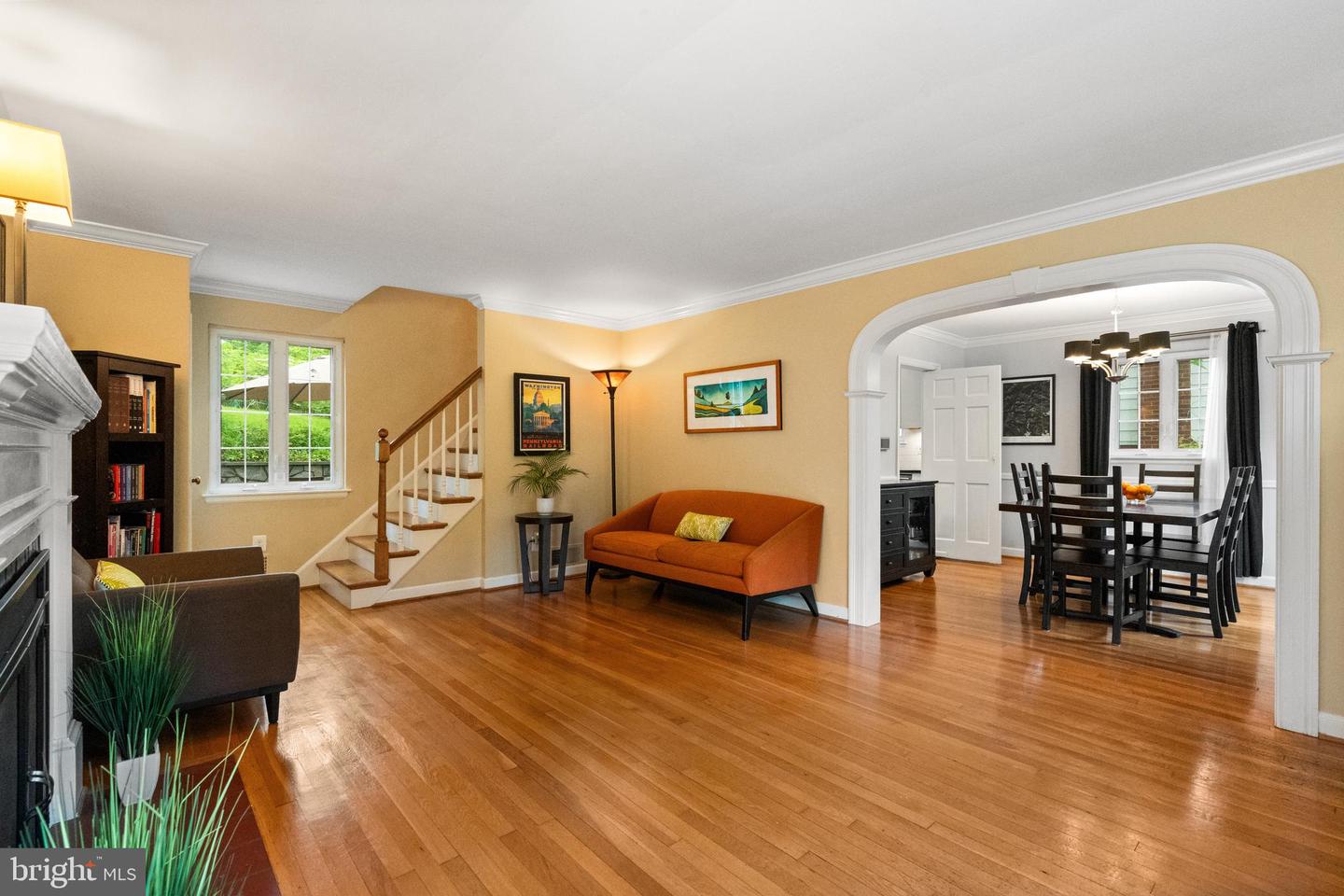 3210 OLD DOMINION BLVD, ALEXANDRIA, Virginia 22305, 3 Bedrooms Bedrooms, ,2 BathroomsBathrooms,Residential,For sale,3210 OLD DOMINION BLVD,VAAX2047952 MLS # VAAX2047952