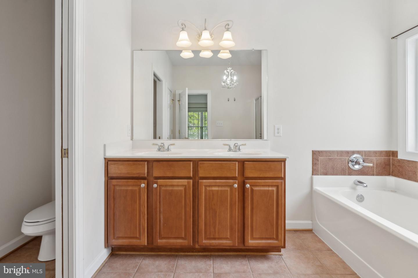 9035 PLANTERS XING, TOANO, Virginia 23168, 4 Bedrooms Bedrooms, ,3 BathroomsBathrooms,Residential,For sale,9035 PLANTERS XING,VAJC2000508 MLS # VAJC2000508