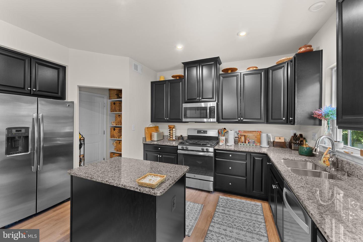 702 MONUMENT, CULPEPER, Virginia 22701, 4 Bedrooms Bedrooms, ,3 BathroomsBathrooms,Residential,For sale,702 MONUMENT,VACU2011138 MLS # VACU2011138