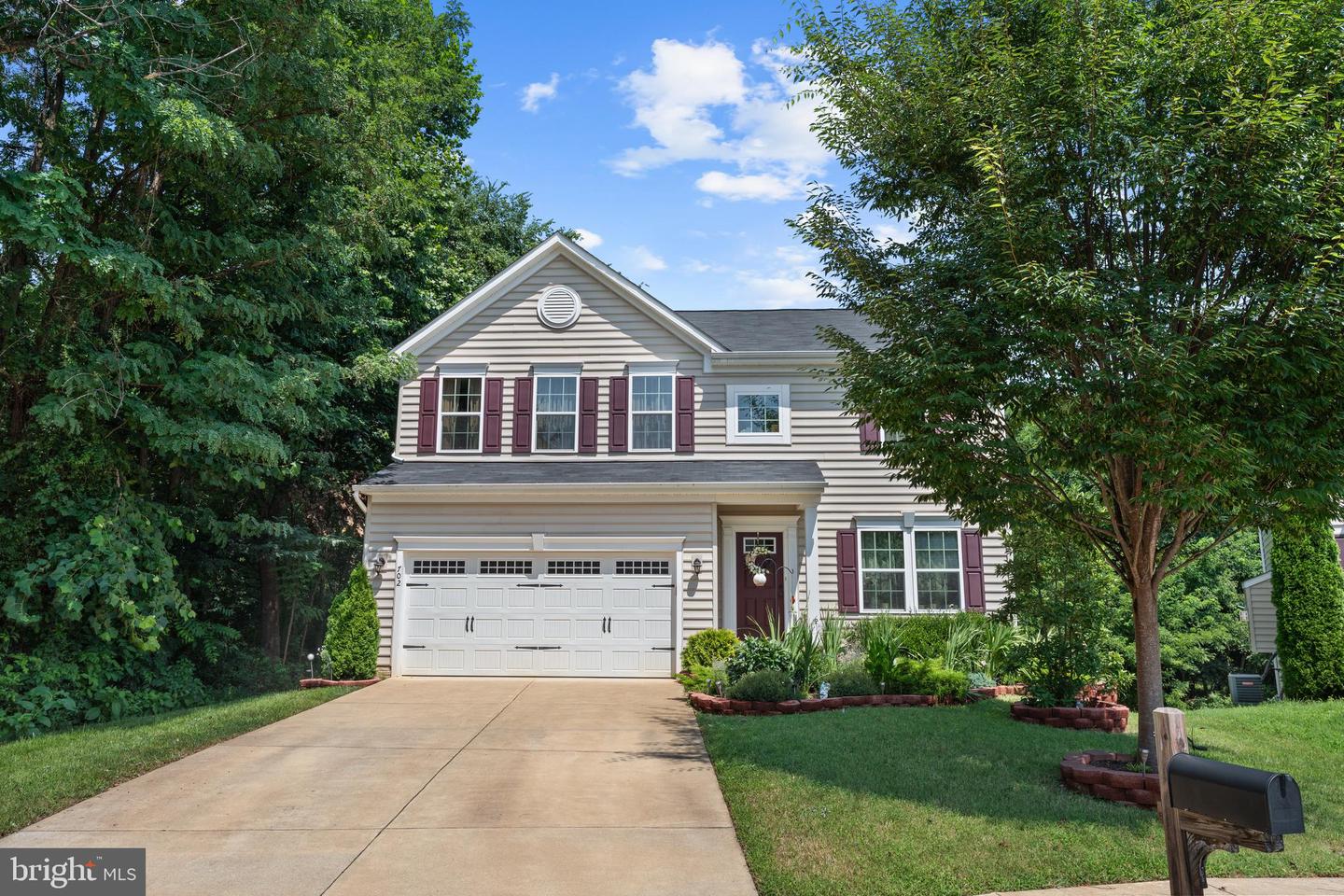 702 MONUMENT, CULPEPER, Virginia 22701, 4 Bedrooms Bedrooms, ,3 BathroomsBathrooms,Residential,For sale,702 MONUMENT,VACU2011138 MLS # VACU2011138