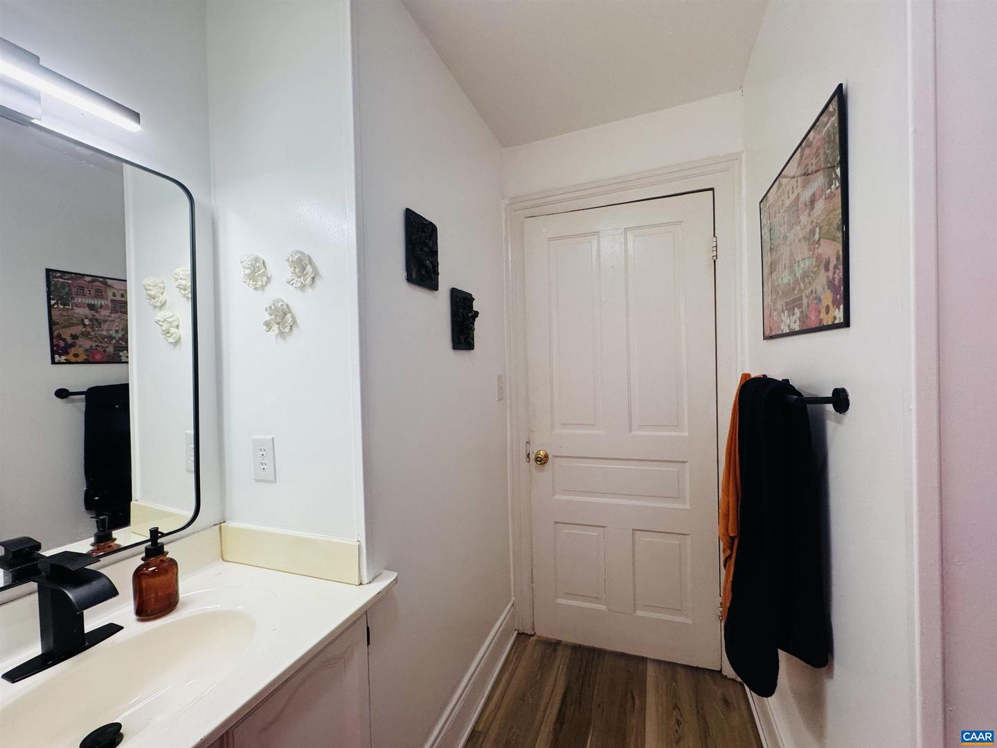 529 BLUFF AVE, WAYNESBORO, Virginia 22980, 2 Bedrooms Bedrooms, ,1 BathroomBathrooms,Residential,For sale,529 BLUFF AVE,667288 MLS # 667288