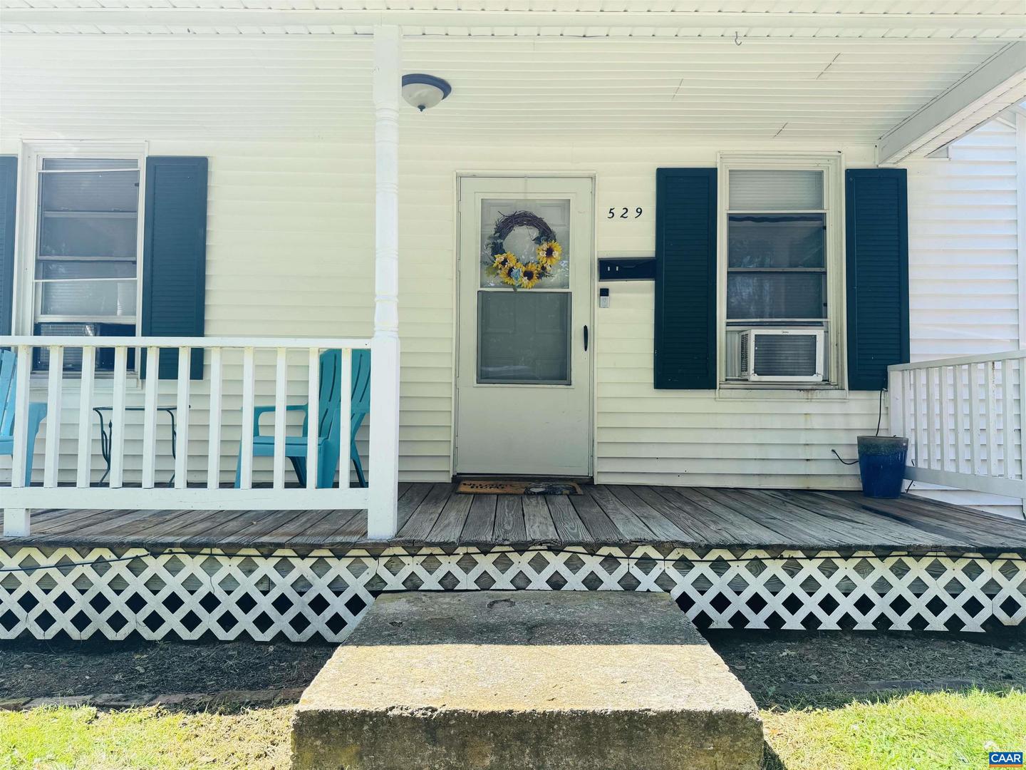 529 BLUFF AVE, WAYNESBORO, Virginia 22980, 2 Bedrooms Bedrooms, ,1 BathroomBathrooms,Residential,For sale,529 BLUFF AVE,667288 MLS # 667288