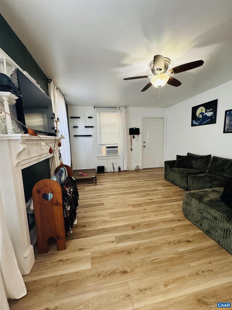 529 BLUFF AVE, WAYNESBORO, Virginia 22980, 2 Bedrooms Bedrooms, ,1 BathroomBathrooms,Residential,For sale,529 BLUFF AVE,667288 MLS # 667288