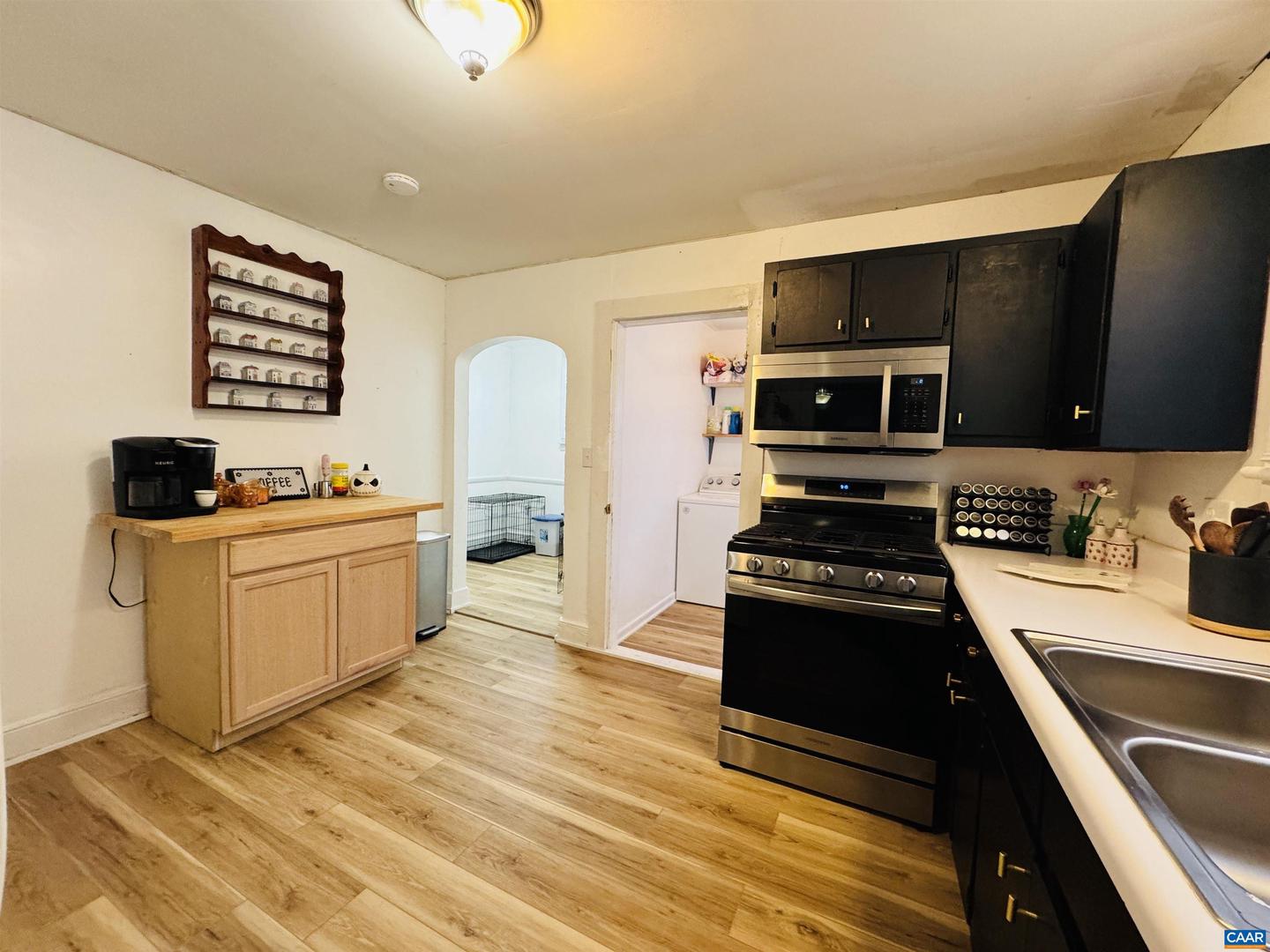 529 BLUFF AVE, WAYNESBORO, Virginia 22980, 2 Bedrooms Bedrooms, ,1 BathroomBathrooms,Residential,For sale,529 BLUFF AVE,667288 MLS # 667288