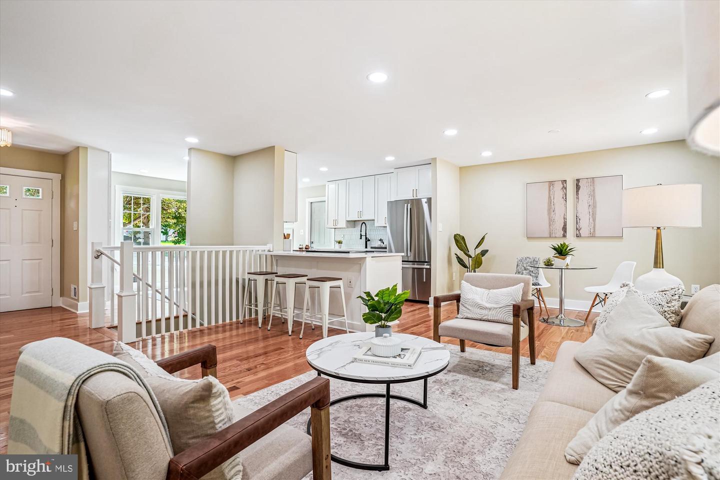 8108 KINGS POINT CT., SPRINGFIELD, Virginia 22153, 4 Bedrooms Bedrooms, ,3 BathroomsBathrooms,Residential,For sale,8108 KINGS POINT CT.,VAFX2258524 MLS # VAFX2258524