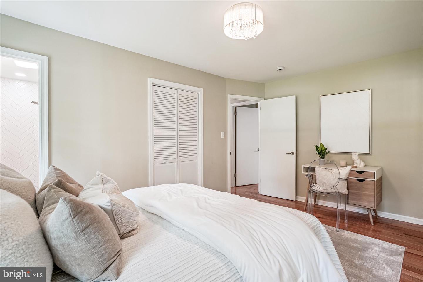 8108 KINGS POINT CT., SPRINGFIELD, Virginia 22153, 4 Bedrooms Bedrooms, ,3 BathroomsBathrooms,Residential,For sale,8108 KINGS POINT CT.,VAFX2258524 MLS # VAFX2258524