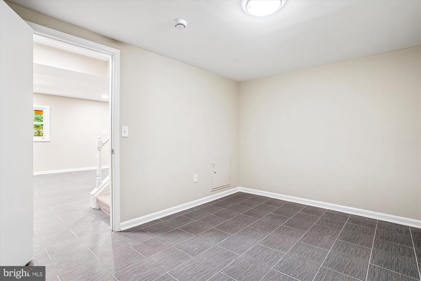 8108 KINGS POINT CT., SPRINGFIELD, Virginia 22153, 4 Bedrooms Bedrooms, ,3 BathroomsBathrooms,Residential,For sale,8108 KINGS POINT CT.,VAFX2258524 MLS # VAFX2258524